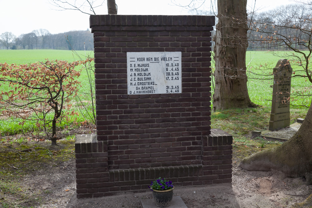 Memorial War Victims Haarlo