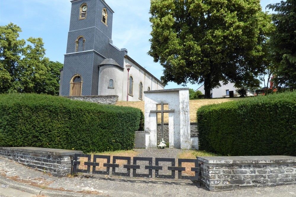 War Memorial Thibessart #1