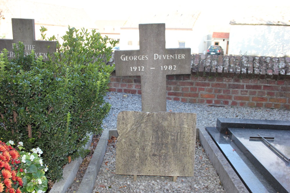 Belgian Graves Veterans Russeignies #4