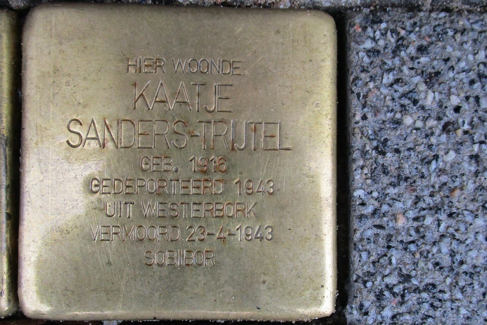 Stolpersteine Willebrordusstraat 59b #3