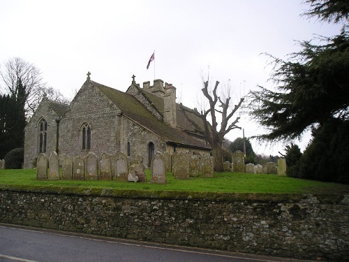 Commonwealth War Grave St. Mary and St. Radegund Churchyard