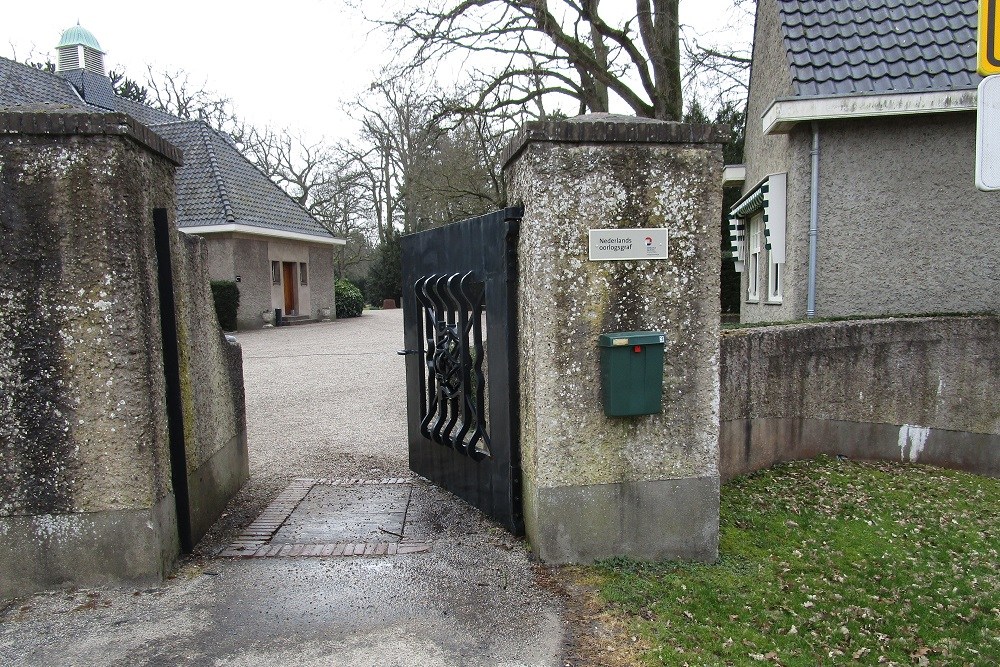 Dutch War Graves General Cemetery Heemstede #1