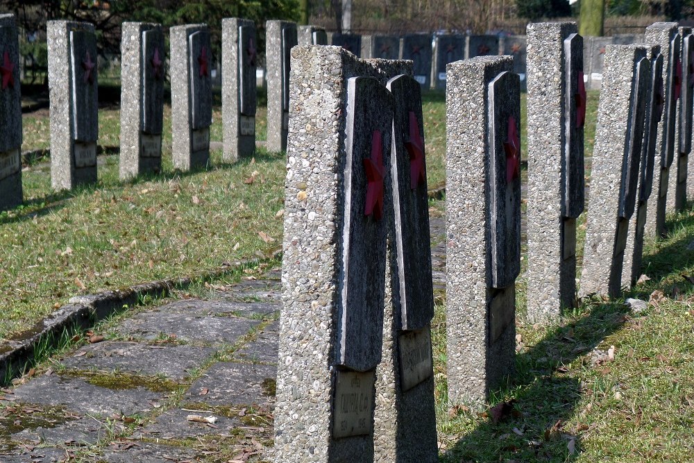 Soviet War Cemetery Gliwice #1