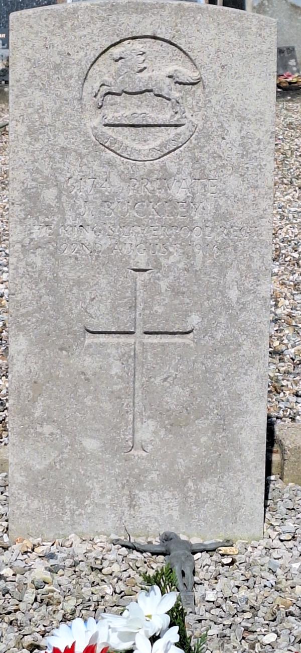 Commonwealth War Graves Oisemont #4