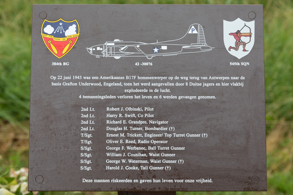 Memorial B17F 42-30076 #1