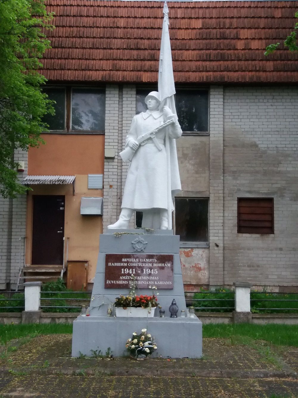 Soviet War Cemetery iemariai #2