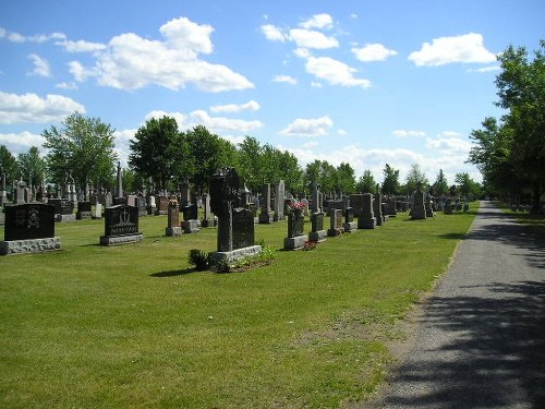 Commonwealth War Graves Joliette Cemetery