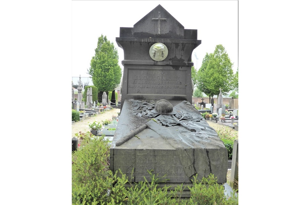 Belgian War Grave Kortrijk #1