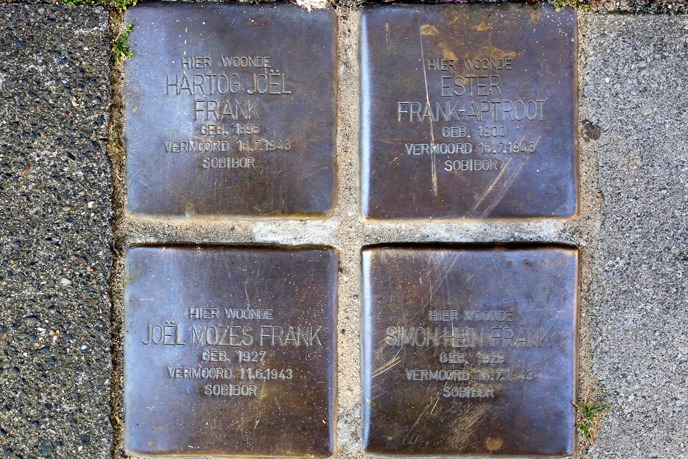 Stolpersteine A-Plein 2