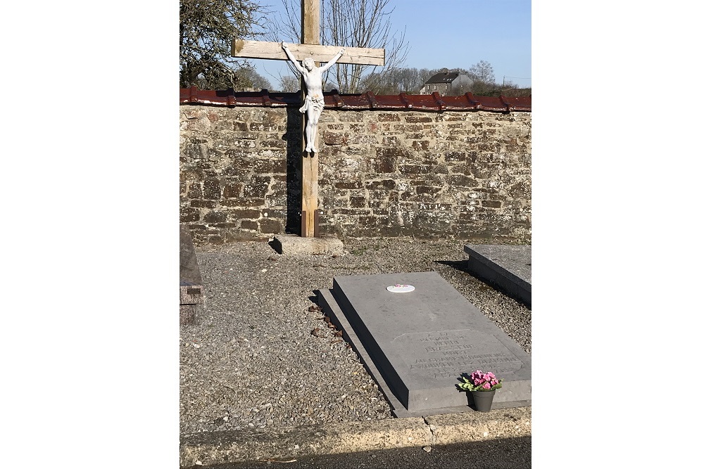 Belgian War Grave Bourseigne-Neuve #1