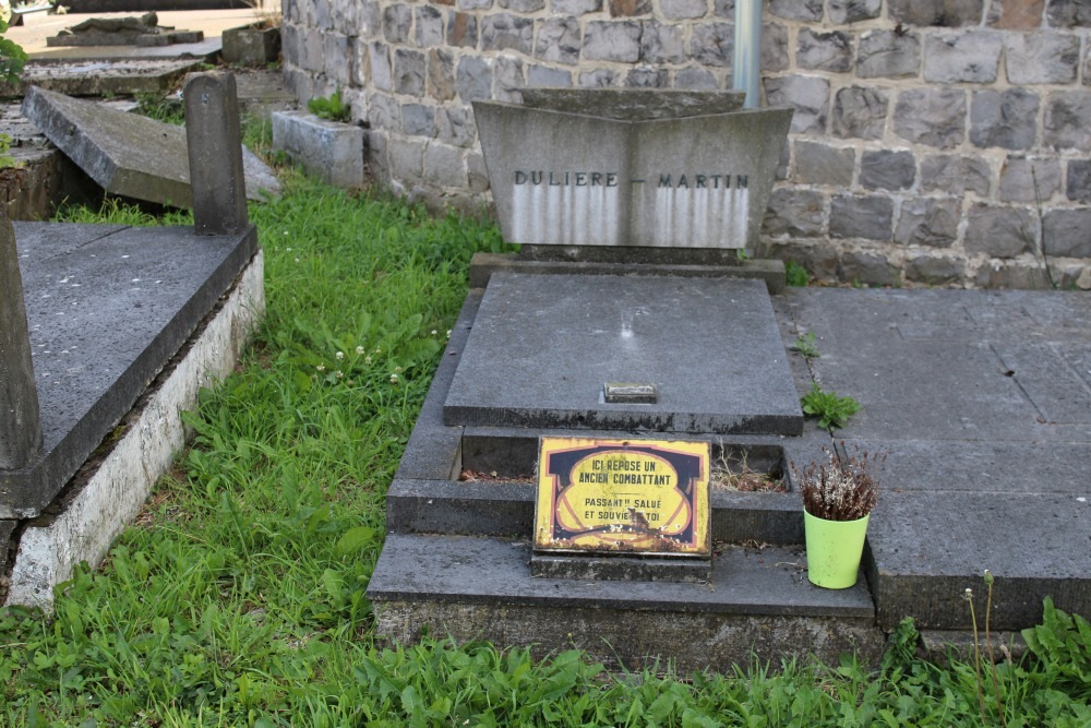 Belgian Graves Veterans Piton #1