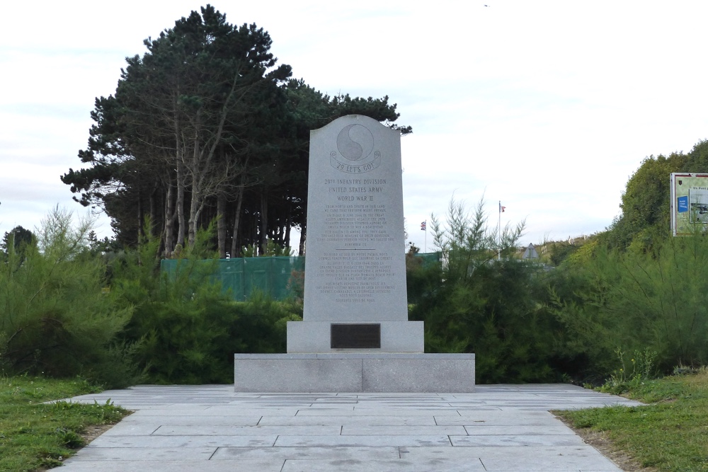 Monument 29e Amerikaanse Infanterie Divisie Omaha Beach #2