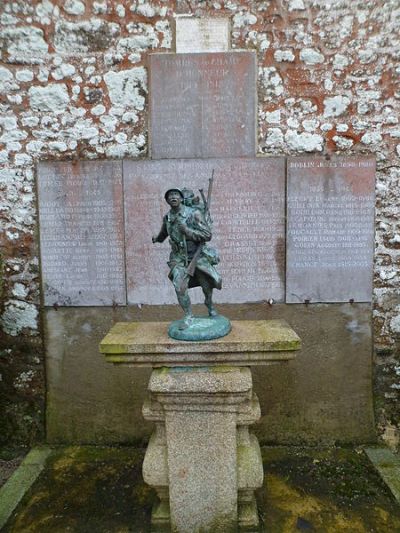 War Memorial Saint-Symphorien-des-Monts #1