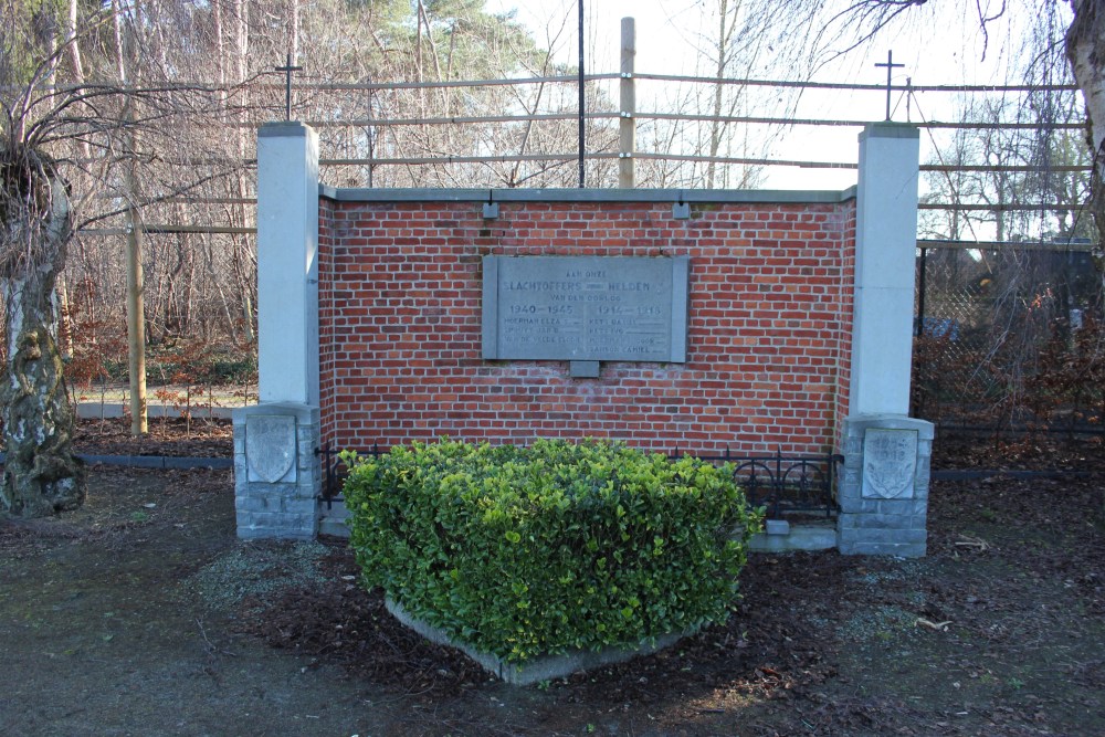 Oorlogsmonument Begraafplaats Donk