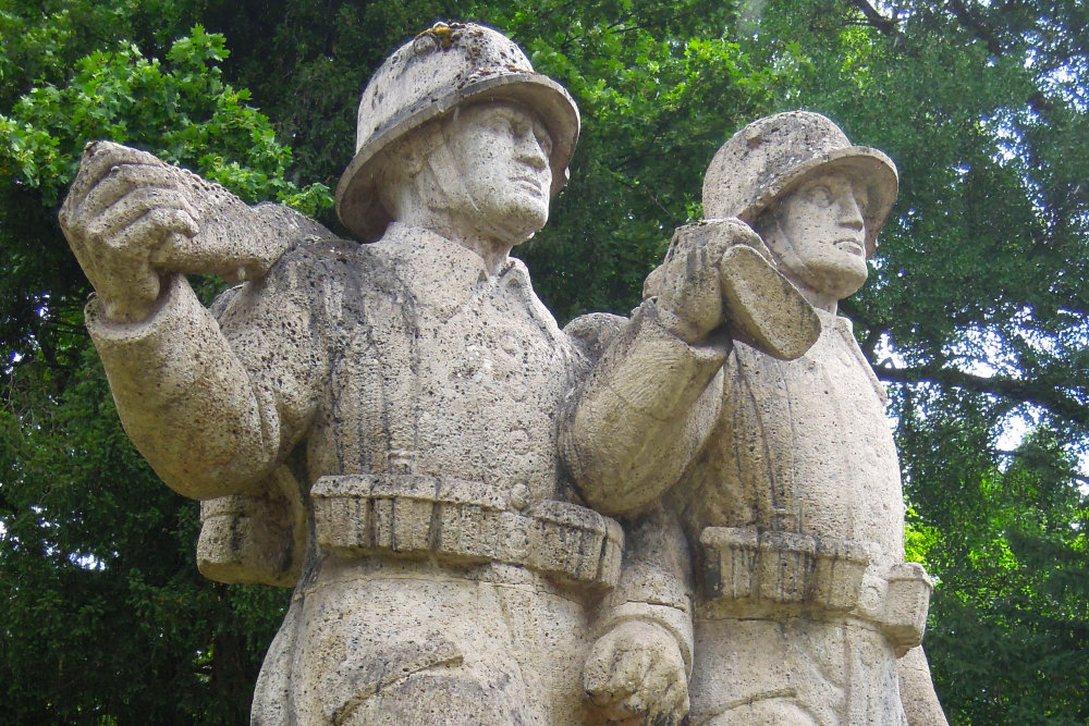 War Memorial Weinheim #3