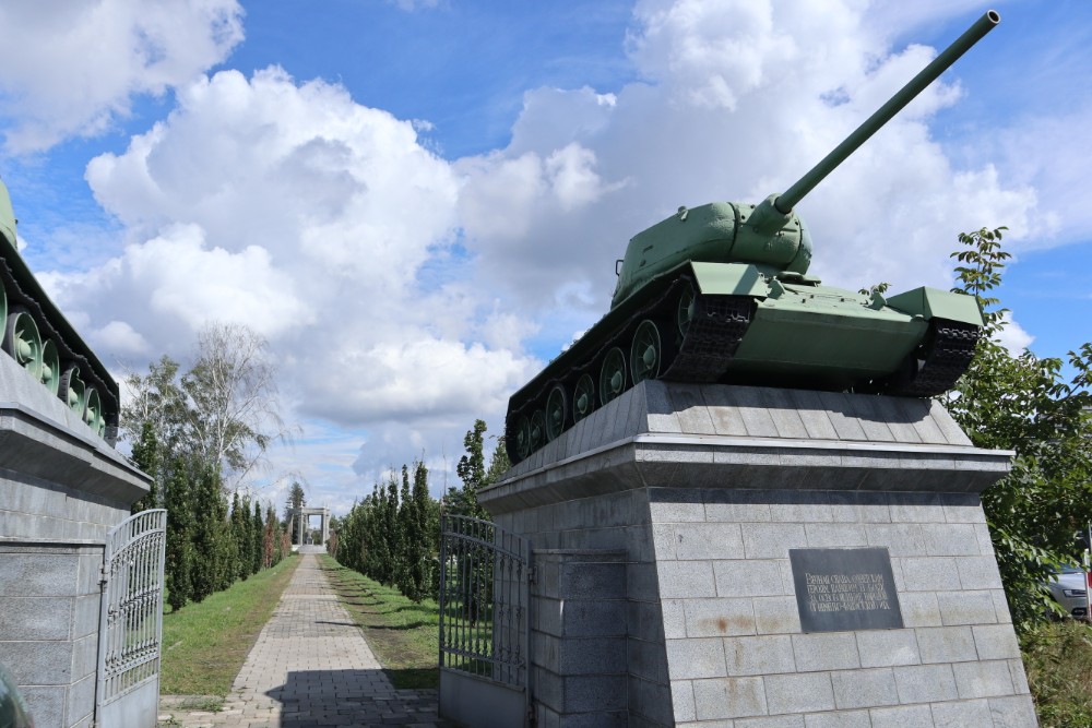 Soviet War Cemetery Wroclaw #5