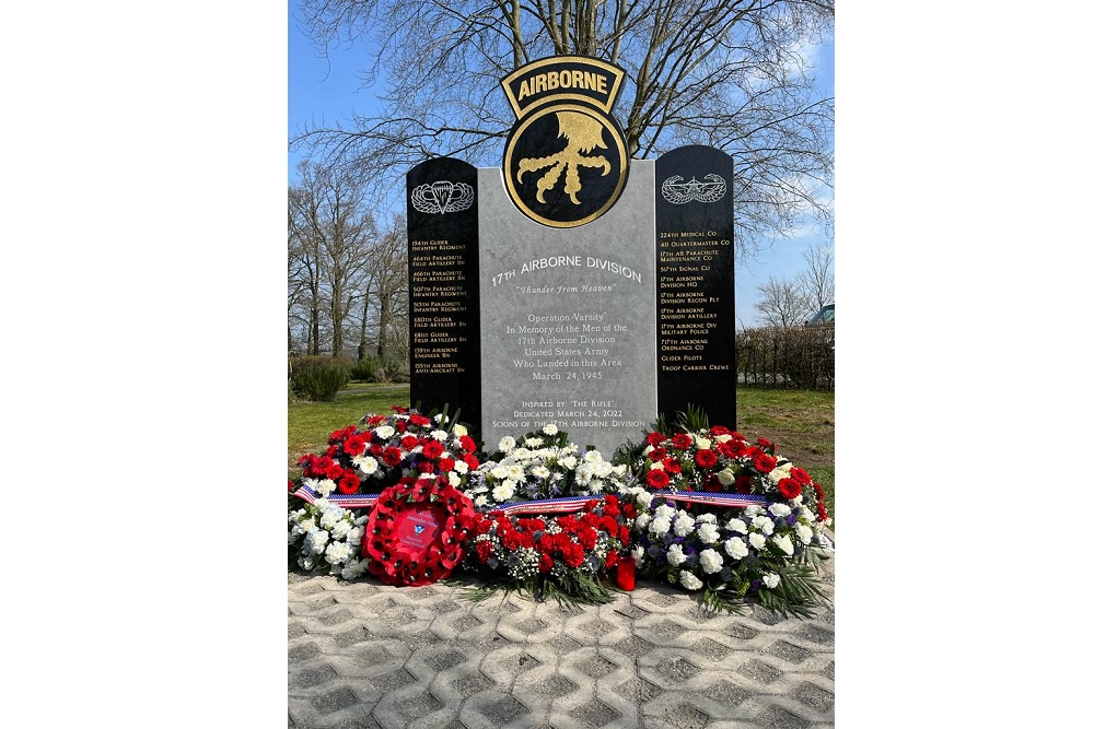 Memorial 17th Airborne Division #1