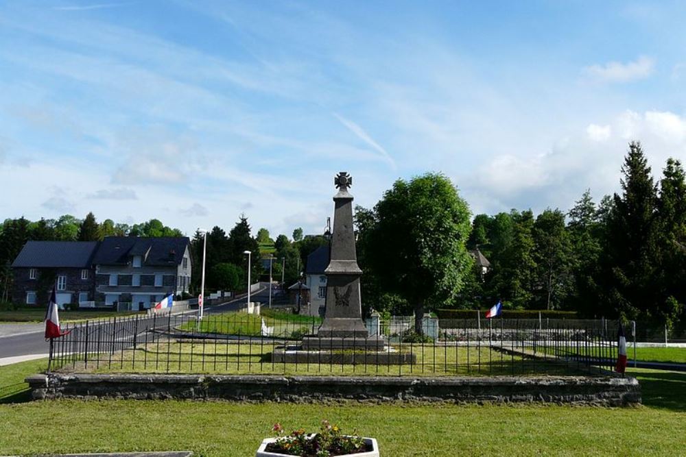 Oorlogsmonument Ussel #1