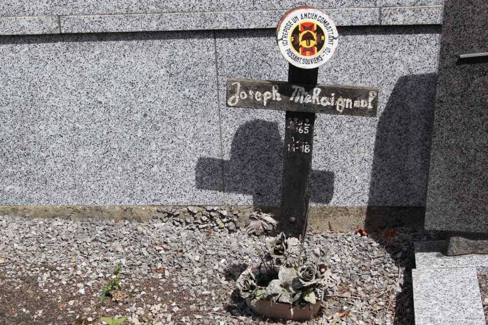 Belgian Graves Veterans Seraing-le-Chteau #1