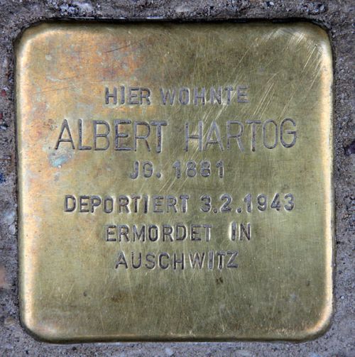 Stumbling Stones Sophie-Charlotten-Straße 104