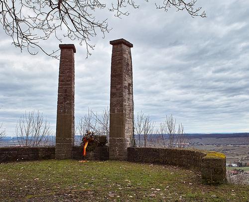 Oorlogsmonument Eichelberg #1