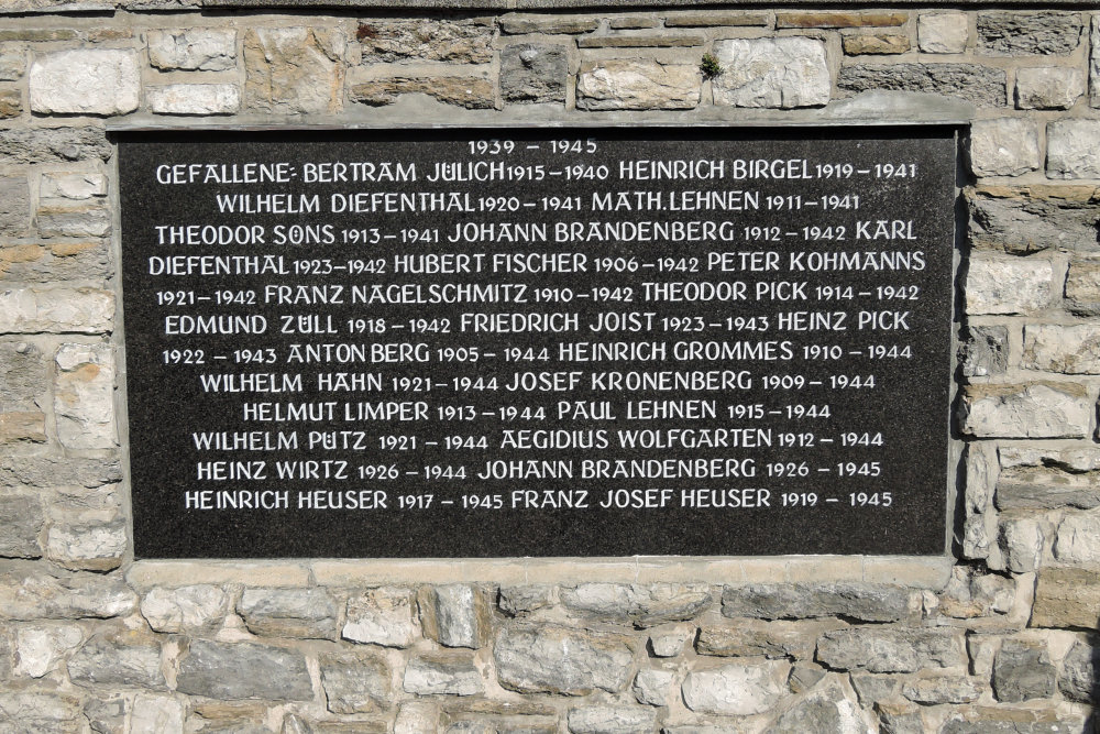 War Memorial Ülpenich #4