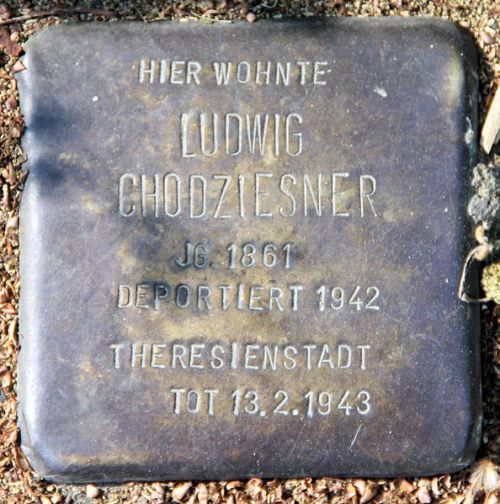 Stolpersteine Mnchener Strae 18a #2