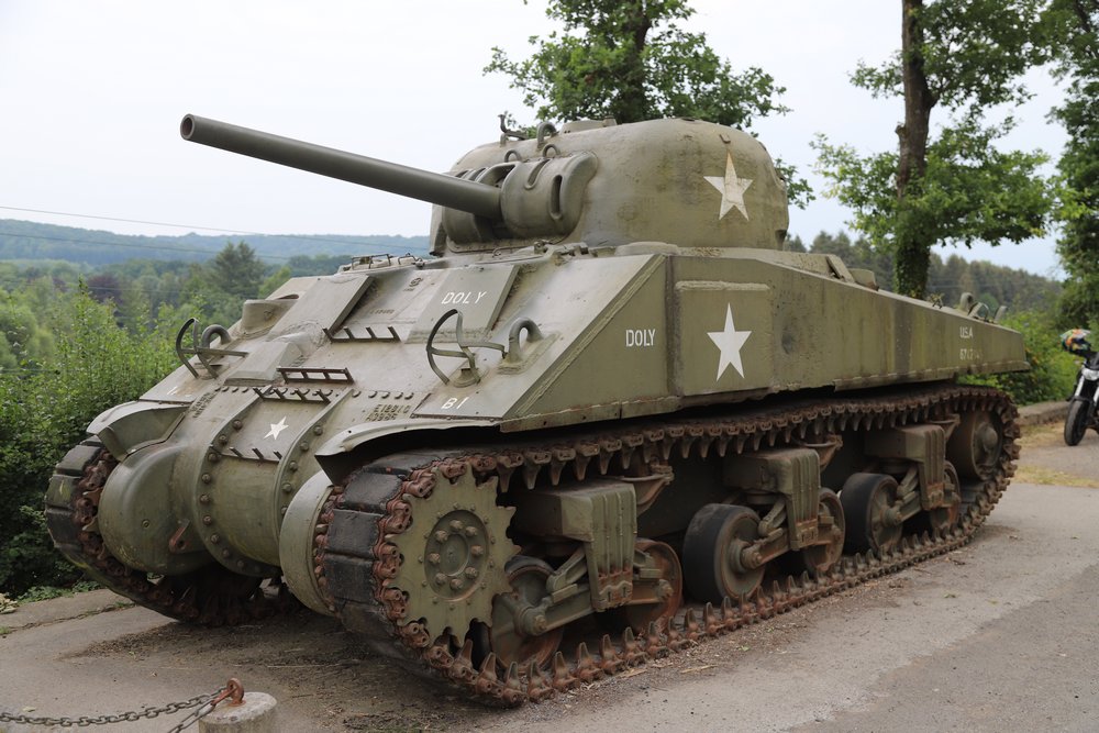 Monument 60e US Infantry Regiment (M4 Sherman Tank 