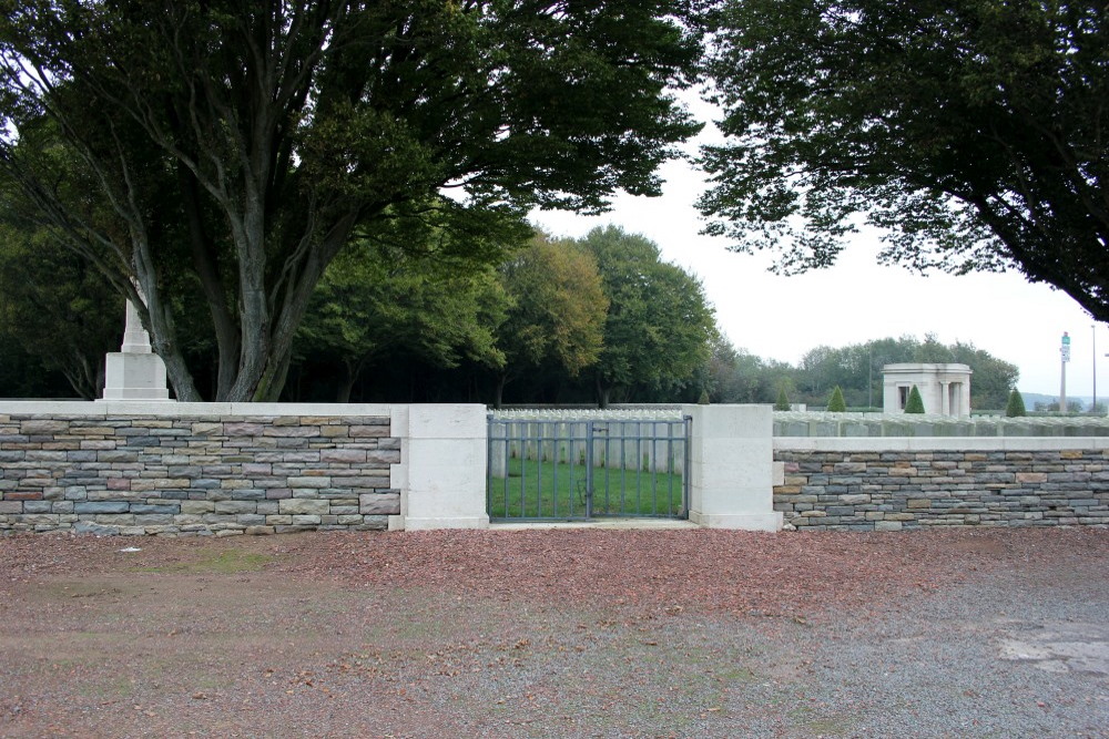 Oorlogsbegraafplaats van het Gemenebest Arras Road