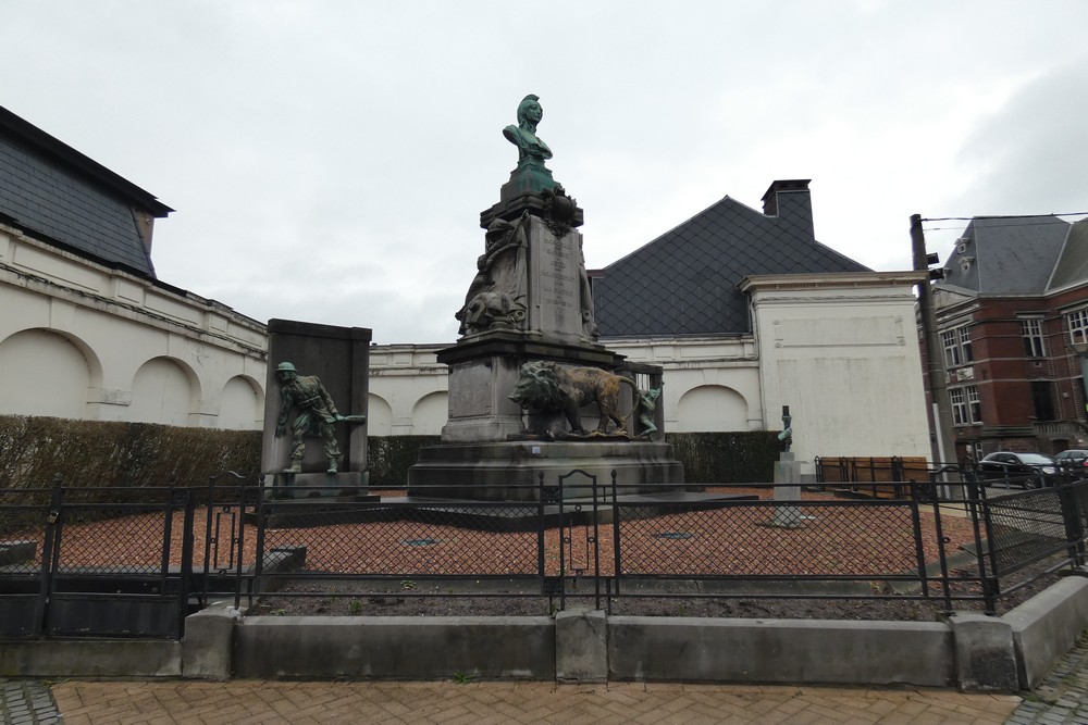 War Memorial Monceau-sur-Sambre #2