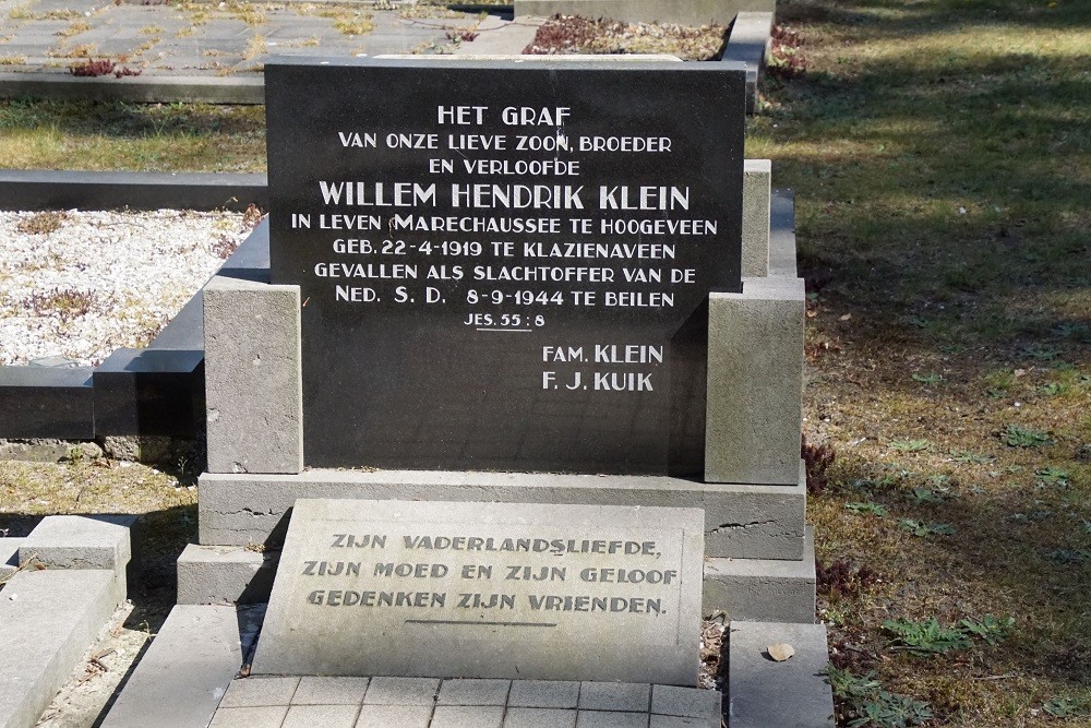 Dutch War Graves Municipal Cemetery Klazienaveen #3