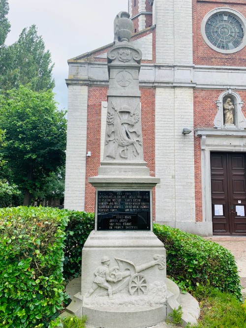 Oorlogsmonument Doel #1