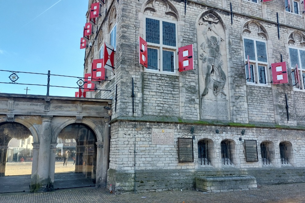 Gedenkteken Slachtoffers Nederlands Indië Oude Stadhuis Gouda #2