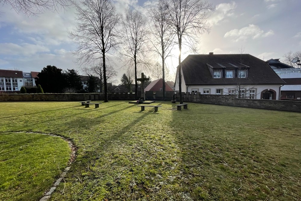 War Memorial Schppingen #2