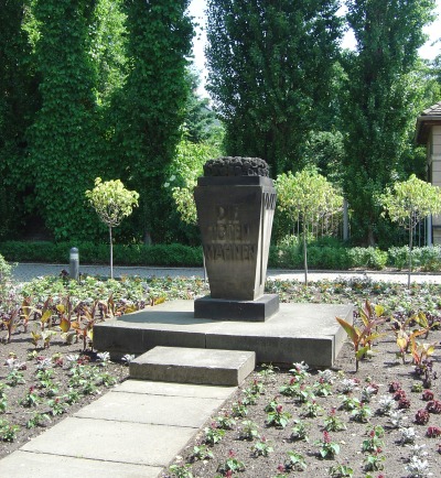 War Memorial Pirna #1