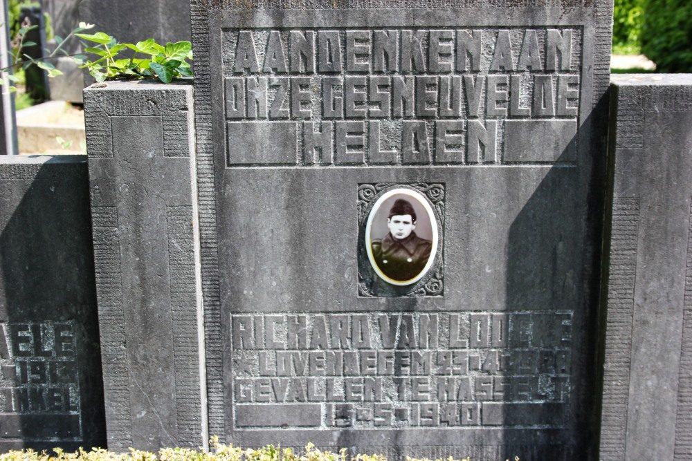 Belgische Oorlogsgraven Lovendegem	 #3