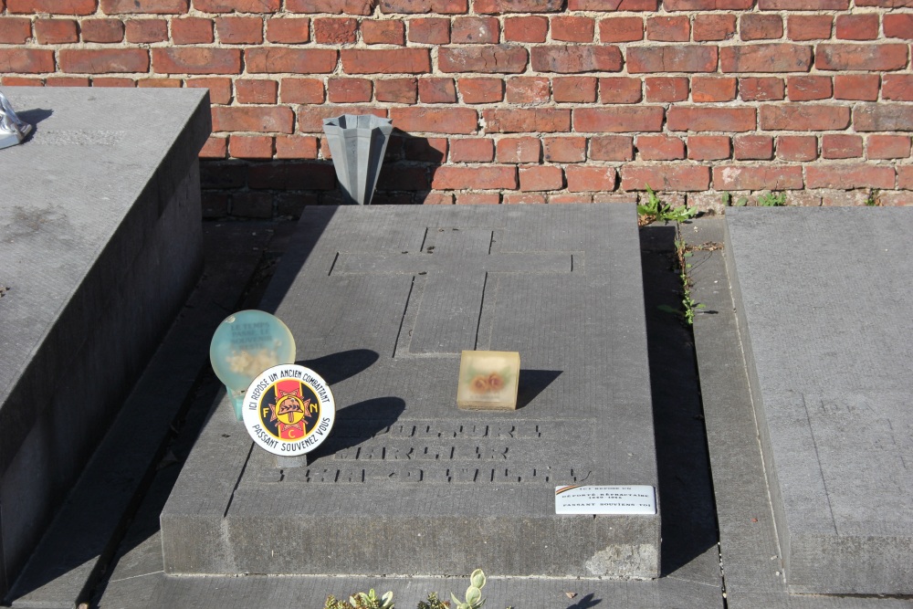 Belgian Graves Veterans Cambron-Casteau #2