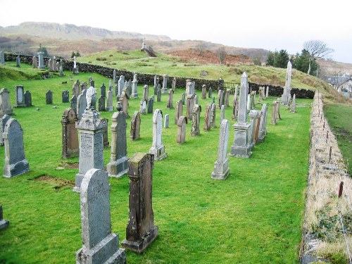 Commonwealth War Graves Kilbrandon Old Churchyard