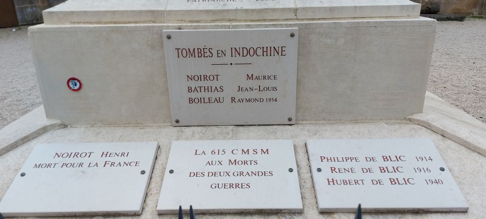 Oorlogsmonument Pommard #2