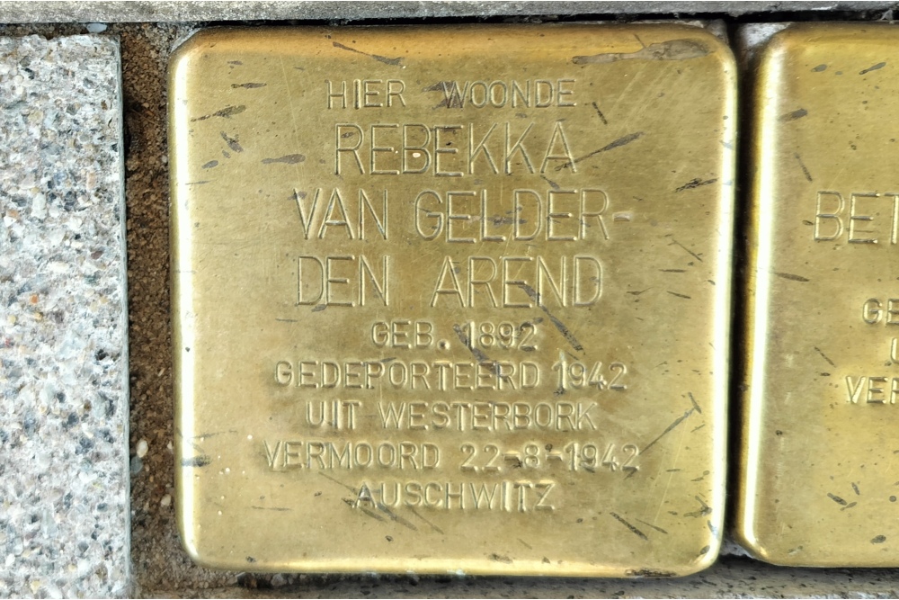 Stolpersteine Gouvernestraat 126a #2