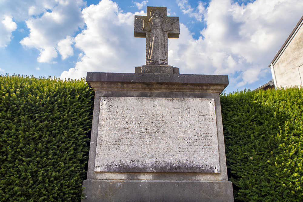 Oorlogsmonument Engelsdorf #2