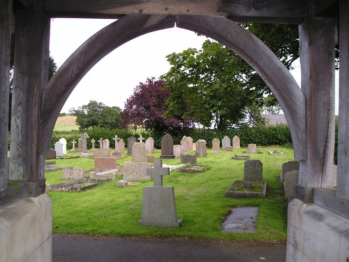 Oorlogsgraven van het Gemenebest All Saints Church Burial Ground #1