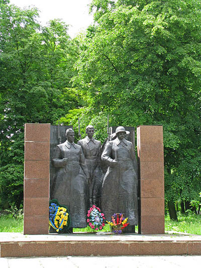 Mass Grave Soviet Soldiers 1943 #1