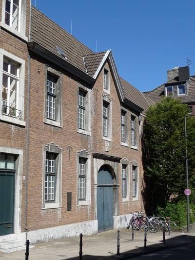 Jews House Knigstrae #1