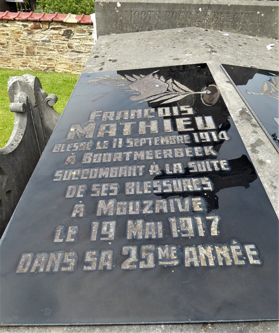 Belgische Oorlogsgraven Mouzaive #2