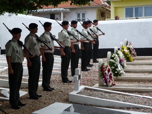 Nederlandse Oorlogsgraven Militaire Begraafplaats Curaçao #5