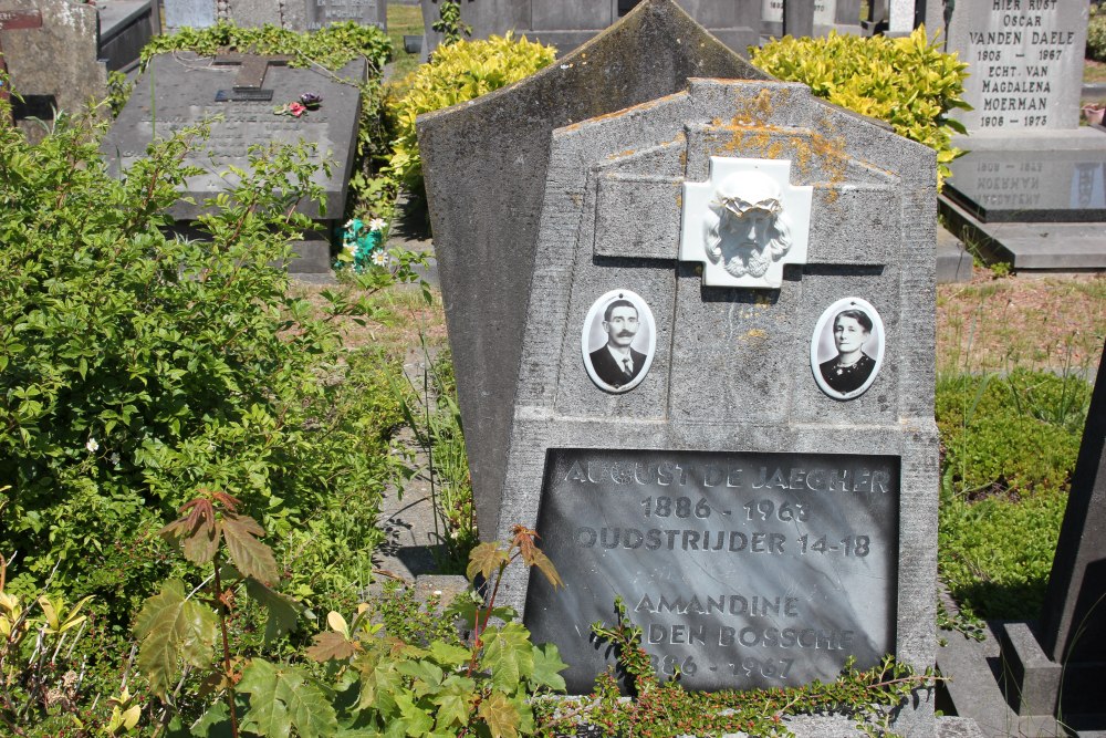 Belgische Graven Oudstrijders Oudenaarde Oude Begraafplaats #4