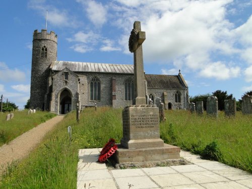 Oorlogsmonument Aylmerton #1