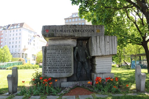 Monument Slachtoffers Nazi-terreur #1