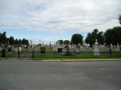 Commonwealth War Graves St. Ephrem Cemetery #1
